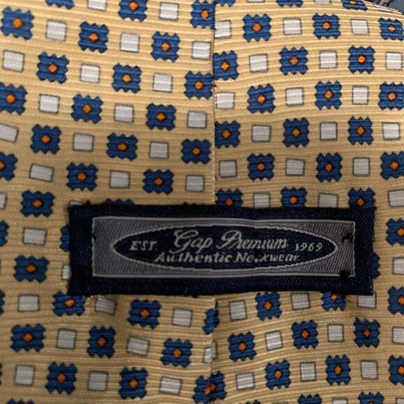 Men’s GAP ties set of 6 NWT NWOT Multi colors - Picture 6 of 6